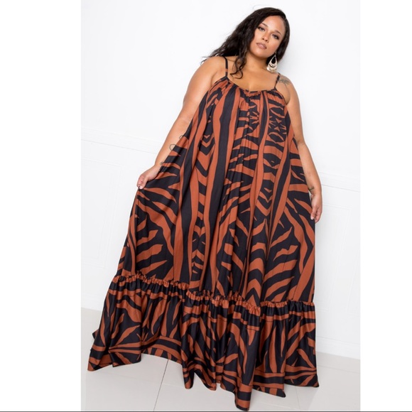 Dresses & Skirts - ANIMAL PRINT VOLUMINOUS MAXI DRESS